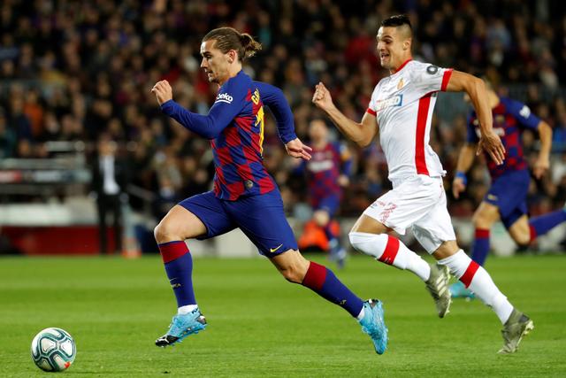 滕哈格回曼彻斯特与妻子晚餐 经纪人团队成员在场