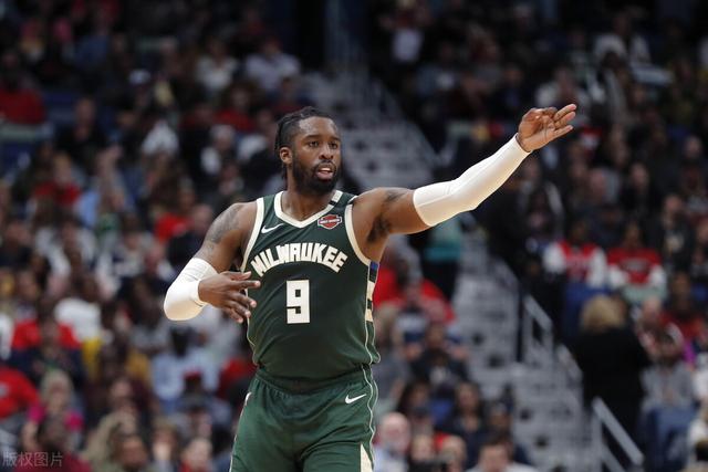 领先20分被逆转！中国男篮一个月两负菲律宾